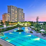 Top Luxury Penthouse Starhill